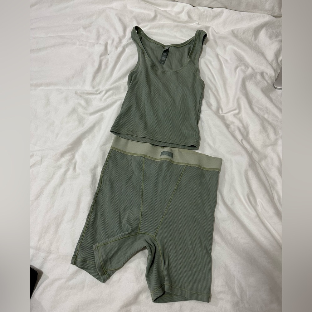 Skims cotton rib boxer & cotton rib tank